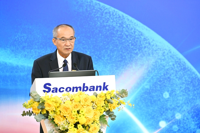 Ông Dương Công Minh - Chủ tịch HĐQT Sacombank phát biểu, khẳng định Sacombank sẽ tiếp tục đặt tâm huyết, sự linh hoạt và nhạy bén nhằm theo đuổi quyết liệt các mục tiêu hoạt động năm 2023.