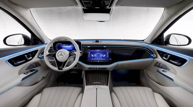 Mercedes-Benz E-Class 2024 thiết kế gây tranh cãi   - Ảnh 3.