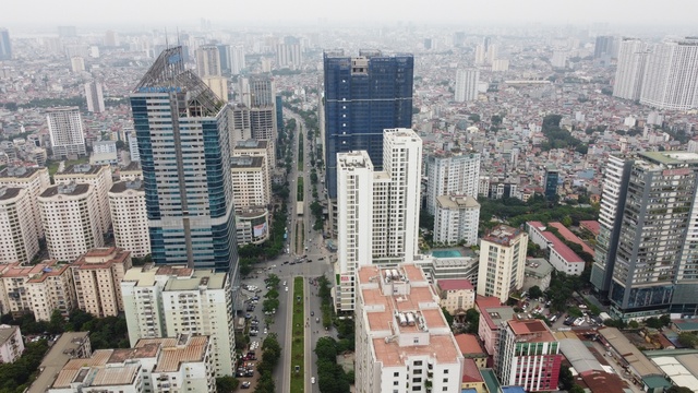 'Băm nát' quy hoạch đường Lê Văn Lương: Bộ Xây dựng 'khen' Hà Nội thực hiện tốt - Ảnh 2.