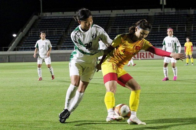 Đội tuyển nữ Việt Nam hòa đáng tiếc trước CLB của Nhật Bản - Ảnh 3.