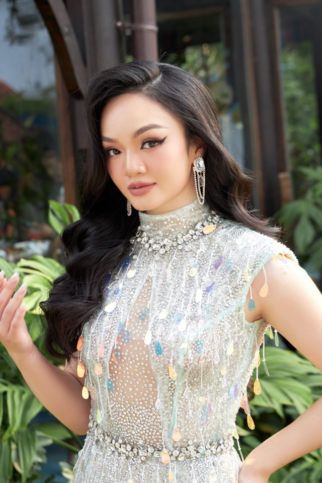 Nhan sắc người đẹp gốc Việt tham gia Miss Universe Canada 2023 - Ảnh 3.