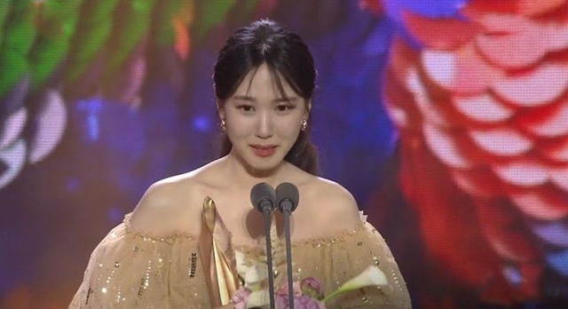 Song Hye Kyo và ‘The Glory’ thắng lớn tại Baeksang 2023 - Ảnh 2.