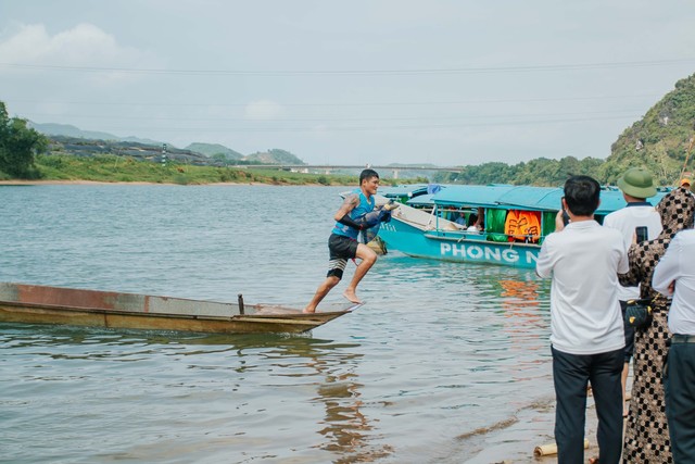 Độc đáo Hội thi cá trắm sông Son ở Quảng Bình - Ảnh 3.