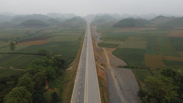 Vận tốc tối đa và tối thiểu trên cao tốc Mai Sơn – QL45 - Ảnh 1.