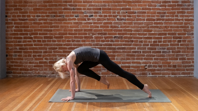 Yoga sau sinh – hiệu quả hồi phục, giữ dáng đơn giản, bất ngờ yoga  - Ảnh 6.