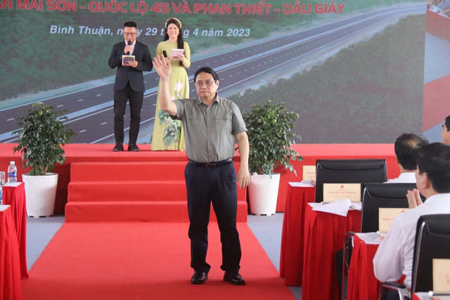 Thủ tướng Phạm Minh Chính dự lễ khánh thành cao tốc Phan Thiết – Dầu Giây - Ảnh 2.