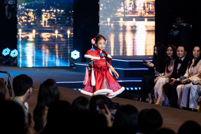 Tuần lễ thời trang trẻ em quốc tế Việt Nam chính thức trở lại - Ảnh 1.