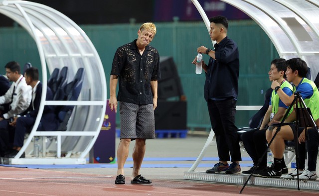 Huyền thoại bóng đá Nhật Bản Keisuke Honda đang giúp lột xác các đội tuyển Campuchia