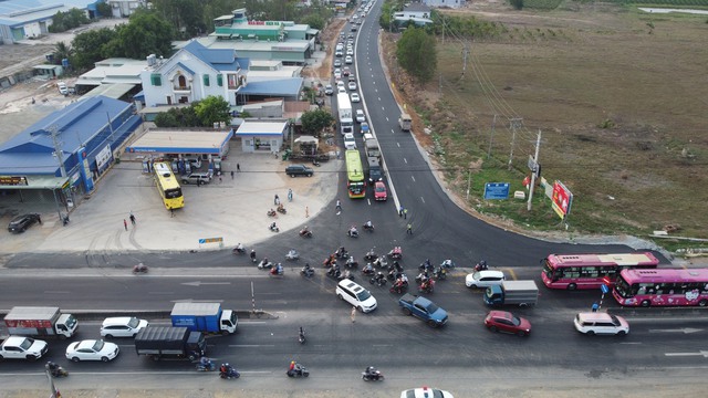 Công an Bình Thuận kiến nghị khẩn  an toàn cho cao tốc Phan Thiết - Dầu Giây - Ảnh 1.