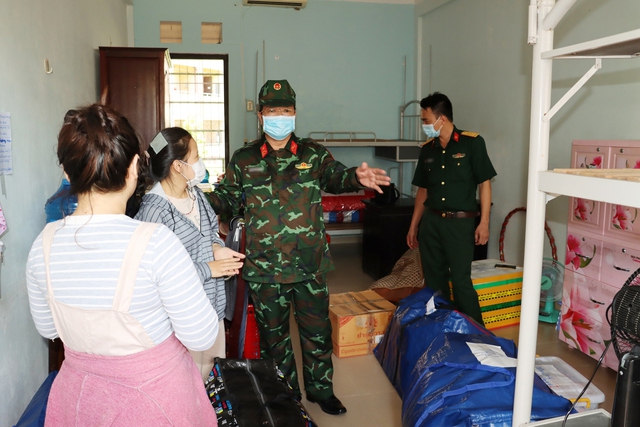 Vụ 'chuyến bay giải cứu': Có dấu hiệu nhận hối lộ xảy ra tại Bộ Quốc phòng - Ảnh 2. Vụ 'chuyến bay giải cứu': Có dấu hiệu nhận hối lộ xảy ra tại Bộ Quốc phòng - Ảnh 2.