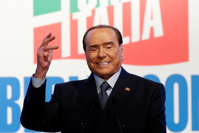 Cựu Thủ tướng Ý nhập viện điều trị đặc biệt - Ảnh 1.