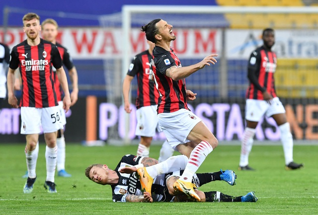 Ibrahimovic sẽ không được AC Milan gia hạn hợp đồng - Ảnh 1.