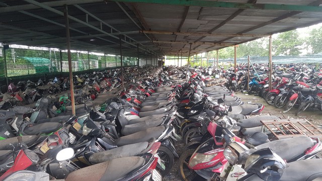 CSGT TP.HCM tạm giữ hơn 30.000 xe máy vi phạm luật giao thông 3 tháng đầu năm - Ảnh 2.