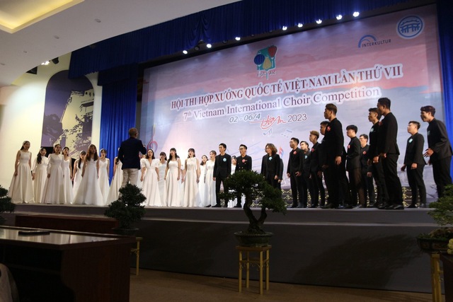 Saigon Choir thắng lớn tại Hội thi Hợp xướng Quốc tế Việt Nam 2023 - Ảnh 5.