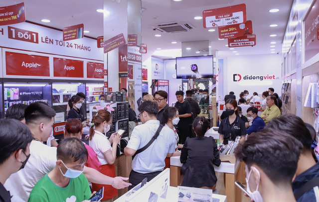 Oppo Find N2 Flip mở bán sớm tại Việt Nam - Ảnh 1.
