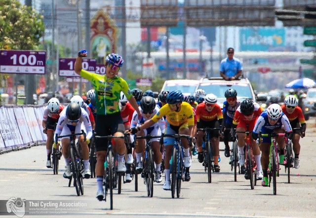 Hạ kình địch Thái Lan, Nguyễn Thị Thật tâu tóm danh hiệu ở Tour of Thailand - Ảnh 1.