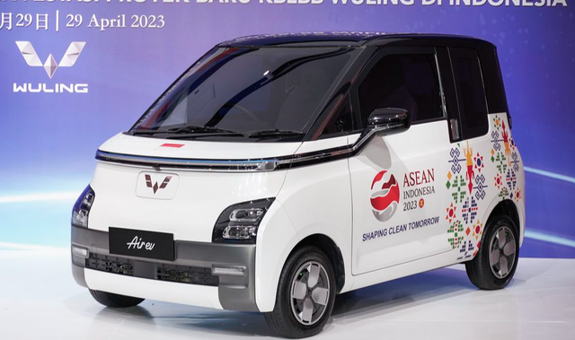 Ô tô điện Wuling Air EV được sử dụng tại Hội nghị Cấp cao ASEAN 2023 - Ảnh 1.