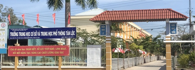 Cà Mau: Hiệu trưởng Trường THCS-THPT Tân Lộc bị kỷ luật về mặt Đảng. - Ảnh 1. Cà Mau: Hiệu trưởng Trường THCS-THPT Tân Lộc bị kỷ luật về mặt Đảng. - Ảnh 1.