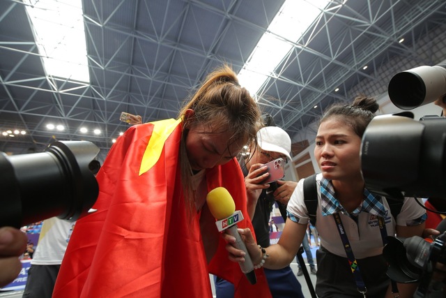 Thường trực Ban Bí thư Trương Thị Mai ca ngợi đoàn Việt Nam tại SEA Games 32 - Ảnh 4.