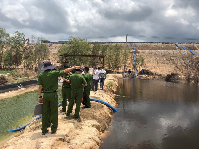 Vừa bị phạt hơn 1,2 tỉ đồng, DN Hàn Quốc tiếp tục lén lút xả nước thải - Ảnh 2.