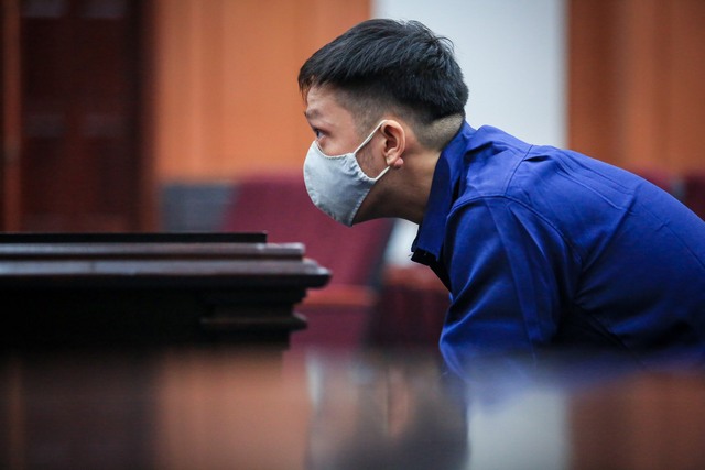 Y án 8 năm tù đối với Nguyễn Kim Trung Thái hành hạ con gái 8 tuổi - Ảnh 1.