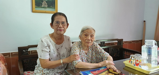 Vận động hiến tặng sách cho Thư viện Nguyễn An Ninh chuyên đề Nam bộ 
 - Ảnh 1.