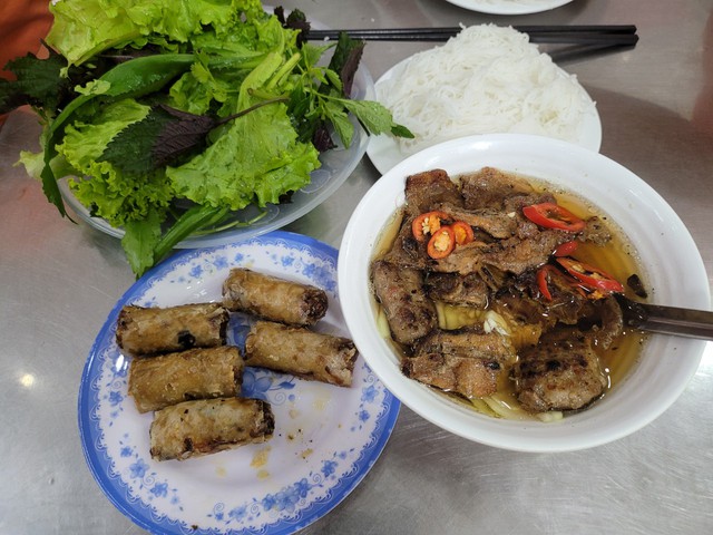 Hai món Việt Nam đứng đầu 50 món ăn từ thịt ngon nhất Đông Nam Á - Ảnh 5.
