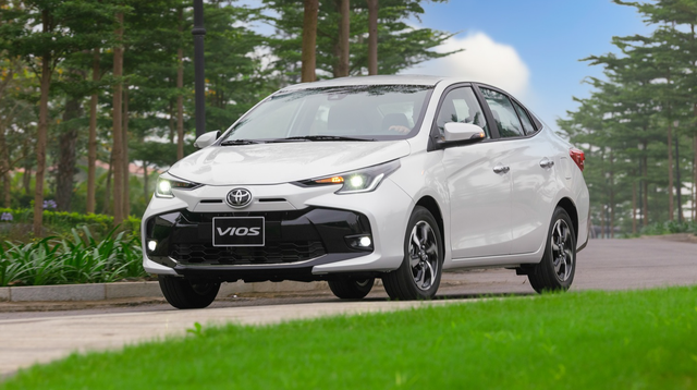 Toyota Vios mới mà cũ, có đủ sức hấp dẫn để đòi lại ngôi vương doanh số? - Ảnh 3.