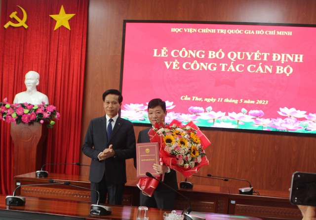Bổ nhiệm PGS-TS Nguyễn Xuân Phong làm Phó giám đốc Học viện Chính trị khu vực IV - Ảnh 1.