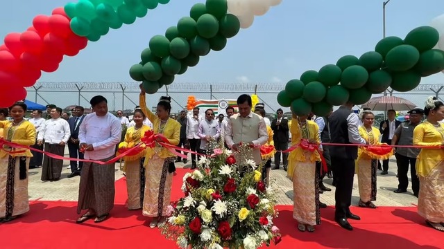 Ấn Độ khánh thành cảng biển ở Myanmar, đáp trả dự án của Trung Quốc - Ảnh 1.