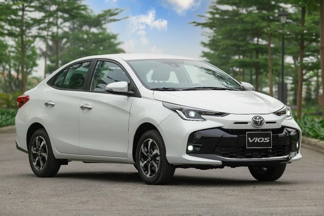 Không ngừng cải tiến, Vios 2023 'làm mới' phân khúc sedan B - Ảnh 1.