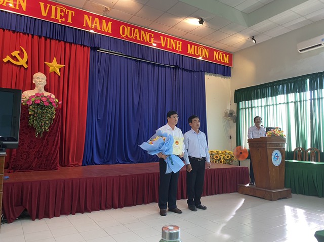 Bổ nhiệm bác sĩ Lê Huỳnh Phúc làm giám đốc Bệnh viện đa khoa tỉnh Bình Thuận - Ảnh 1.