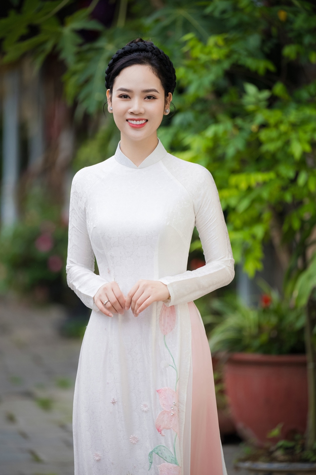 Ngọc Hân ngưỡng mộ hôn nhân của Hoa hậu Mai Phương - Ảnh 8.