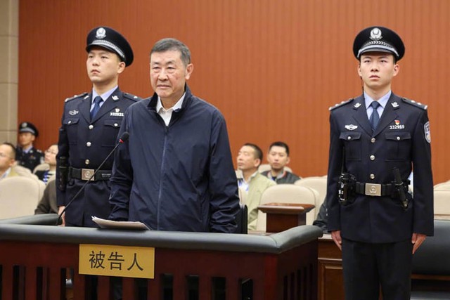 Cựu Phó chánh án tối cao Trung Quốc nhận tội hối lộ - Ảnh 1.