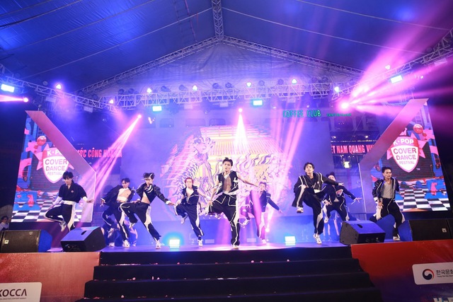 Nhóm nhảy Unwreckable, TP.HCM vào chung kết Lễ hội Nhảy K-pop Thế giới  - Ảnh 4.