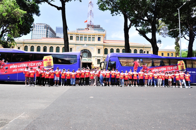 'Chuyến xe năng lượng' của Red Bull đưa những CĐV đặc biệt đến SEA Games 32

 - Ảnh 14.