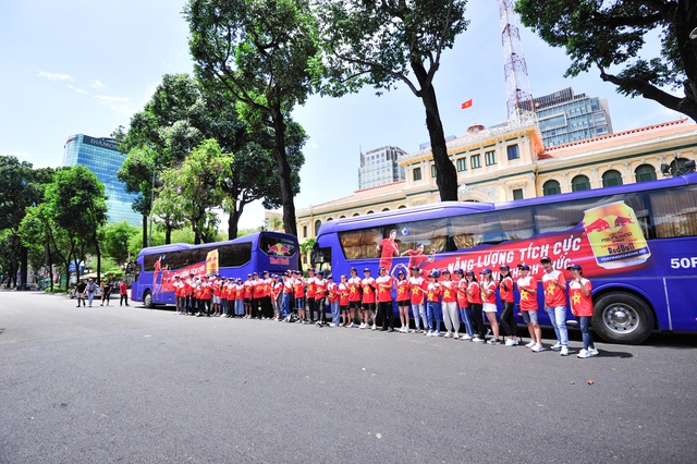 'Chuyến xe năng lượng' của Red Bull đưa những CĐV đặc biệt đến SEA Games 32

 - Ảnh 15.