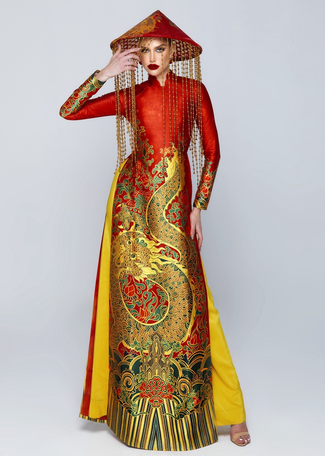 'Hoa hậu đẹp nhất thế giới' đẹp lung linh trong trang phục truyền thống Việt Nam - Ảnh 3.