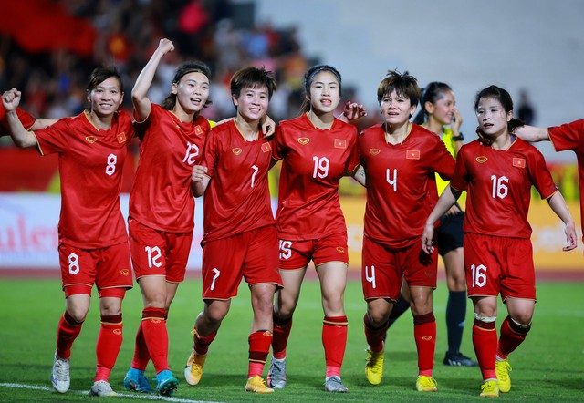 Đội tuyển nữ Việt Nam: Khi lứa 'gen Z' sẵn sàng bước ra sân khấu World Cup - Ảnh 1.