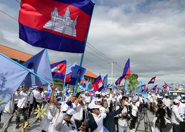 Campuchia loại đảng từng mang tên ông Sam Rainsy trước thềm bầu cử - Ảnh 1.