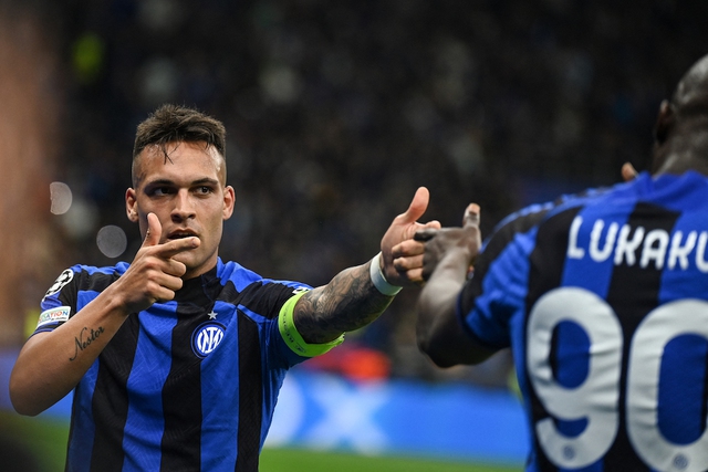 Lượt về bán kết Champions League: Inter đánh bại kình địch AC Milan để vào chung kết - Ảnh 1.