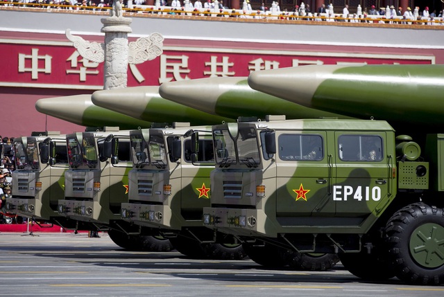 Tướng Trung Quốc rút ra bài học từ xung đột Ukraine - Ảnh 1.