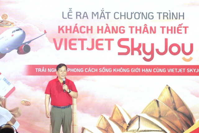 Tổng giám đốc Vietjet Đinh Việt Phương phát biểu khai mạc sự kiện ra mắt Vietjet SkyJoy