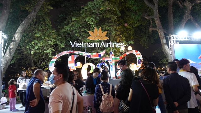 'Vietnam Airlines Festa - Sale Day' tung hàng nghìn vé đi biển đồng giá 30.000 đồng - Ảnh 3.