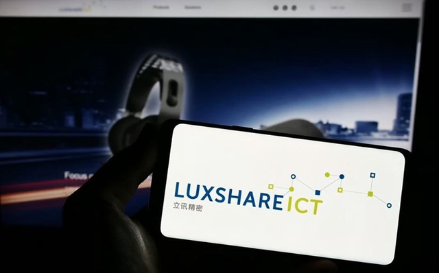 Luxshare 'đá văng' Foxconn khỏi đơn đặt hàng iPhone 16 Pro Max? - Ảnh 1.