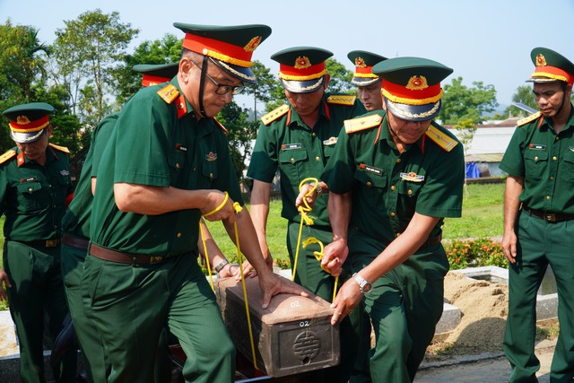 Thêm 16 liệt sĩ hy sinh tại Lào đã về với đất mẹ - Ảnh 3.