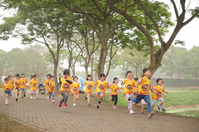 1.500 trẻ em tham gia giải đấu vượt chướng ngại vật - Ảnh 4.