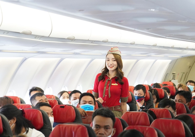 Giai điệu 'Bài ca Hồ Chí Minh' hào hùng trên các chuyến bay Vietjet trong ngày 19.5 - Ảnh 2.