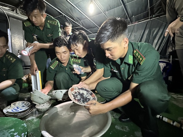 Quảng Ngãi: Chỉ đạo hỏa tốc liên quan đến vụ nghi khai thác cổ vật trái phép - Ảnh 2.