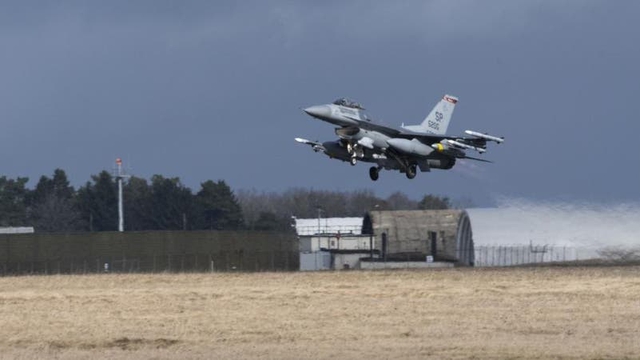 Chiến sự ngày 450: Viễn cảnh Ukraine được viện trợ F-16 đang đến gần - Ảnh 2.